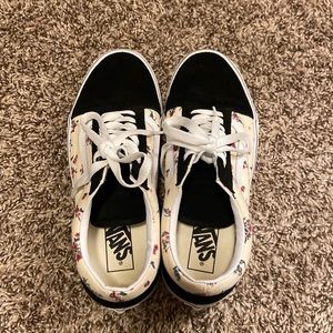 Woman’s size 9 vans